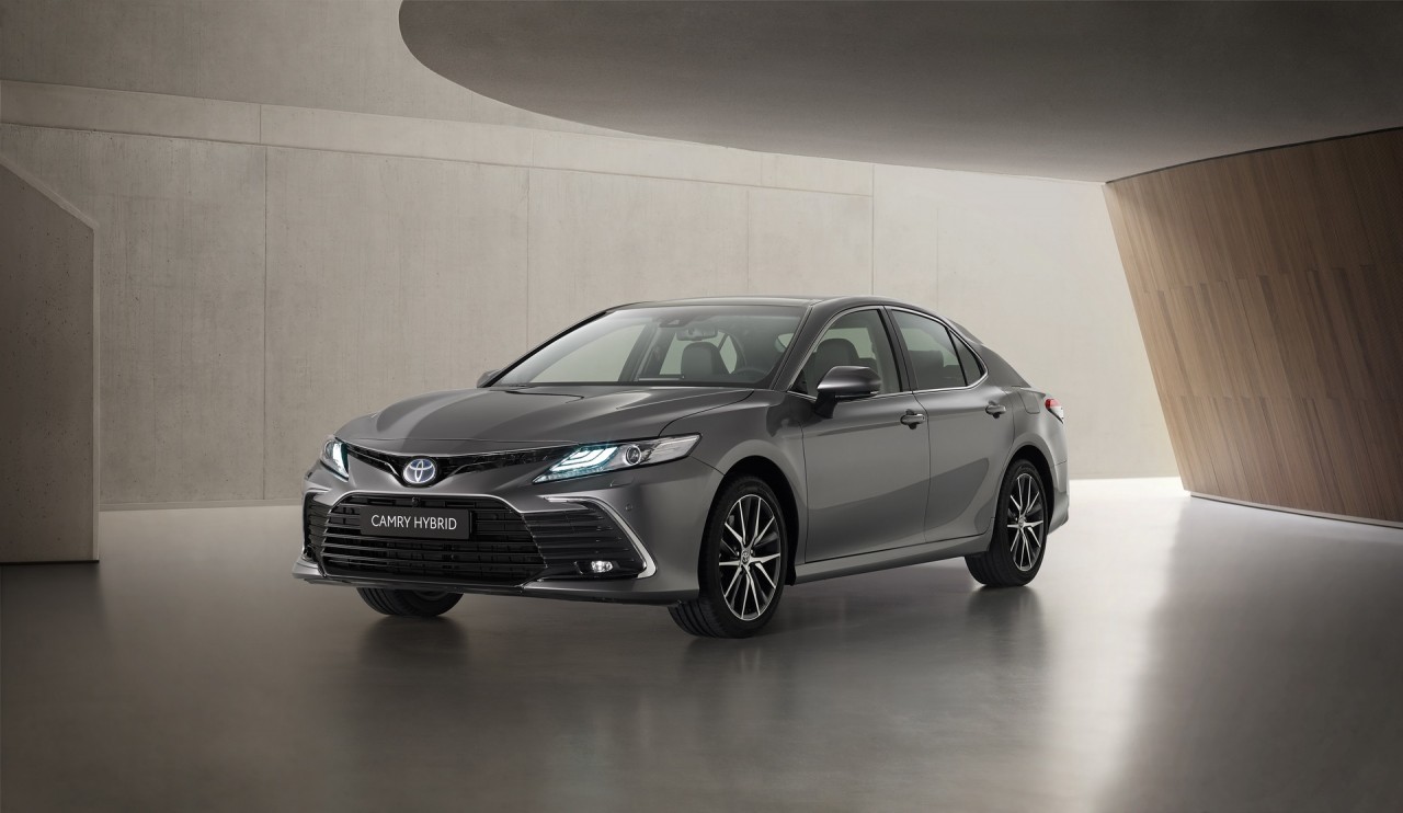 Khám phá Toyota Camry hybrid phiên bản nâng cấp tại châu Âu Khám phá Toyota Camry hybrid phiên bản nâng cấp tại châu Âu