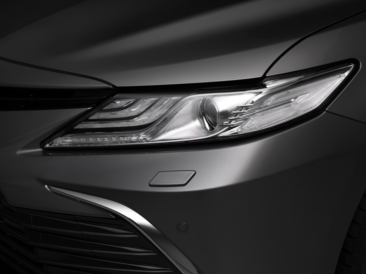 Khám phá Toyota Camry hybrid phiên bản nâng cấp tại châu Âu Khám phá Toyota Camry hybrid phiên bản nâng cấp tại châu Âu