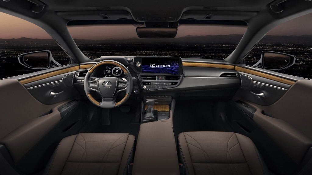 Lexus ES 2022 giá từ 2,55 tỷ đồng tại Việt Nam Lexus ES 2022 giá từ 2,55 tỷ đồng tại Việt Nam