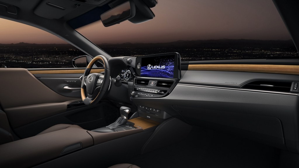 Lexus ES 2022 giá từ 2,55 tỷ đồng tại Việt Nam Lexus ES 2022 giá từ 2,55 tỷ đồng tại Việt Nam
