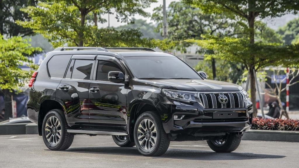 Chi tiết Toyota Land Cruiser Prado giá 2,548 tỷ đồng