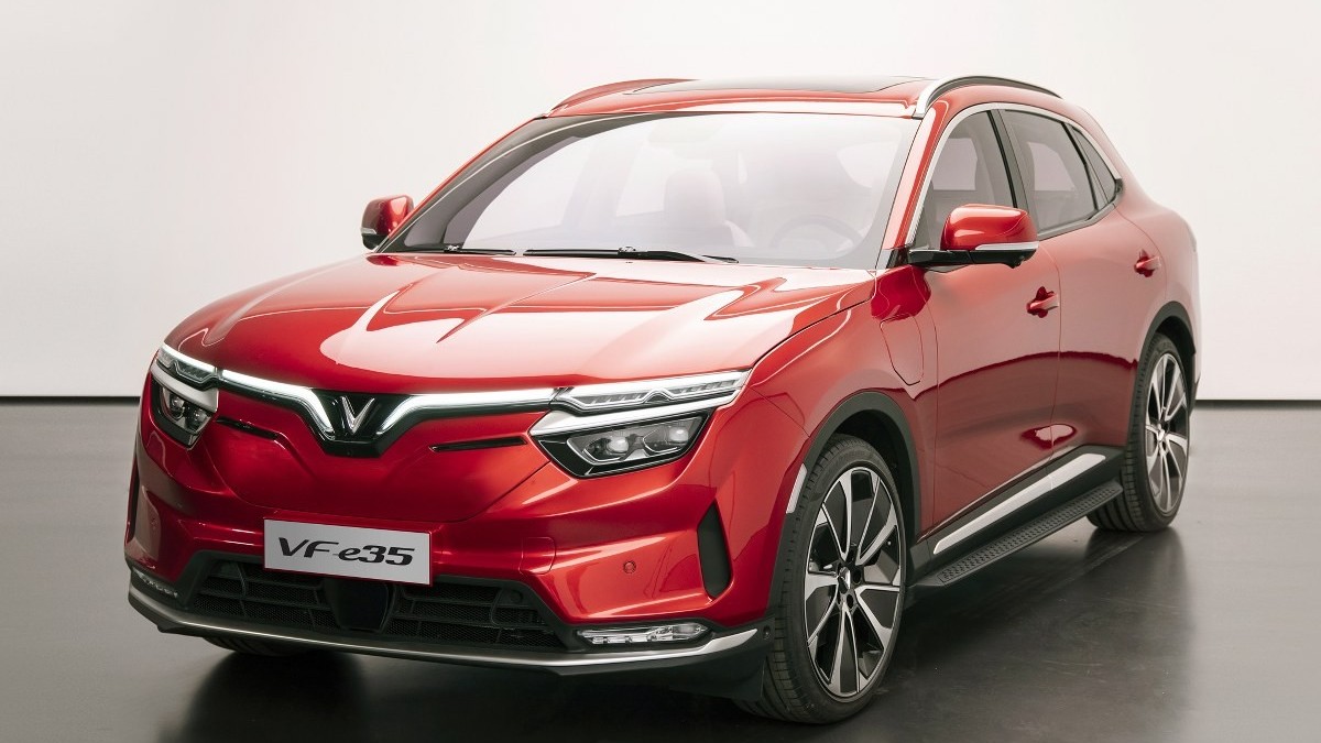 Chi tiết xe điện VinFast VF e35 vừa ra mắt