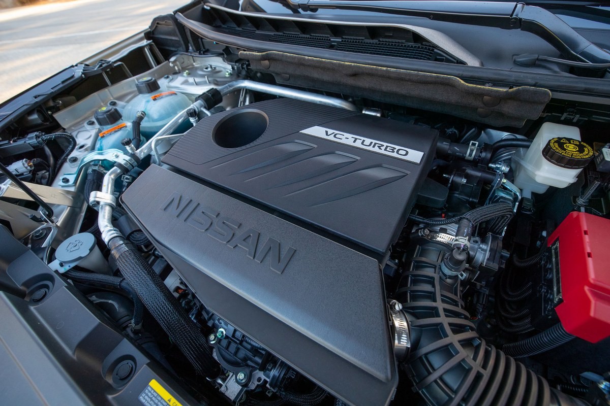 Nissan X-Trail 2022 giá từ 605 triệu tại Mỹ