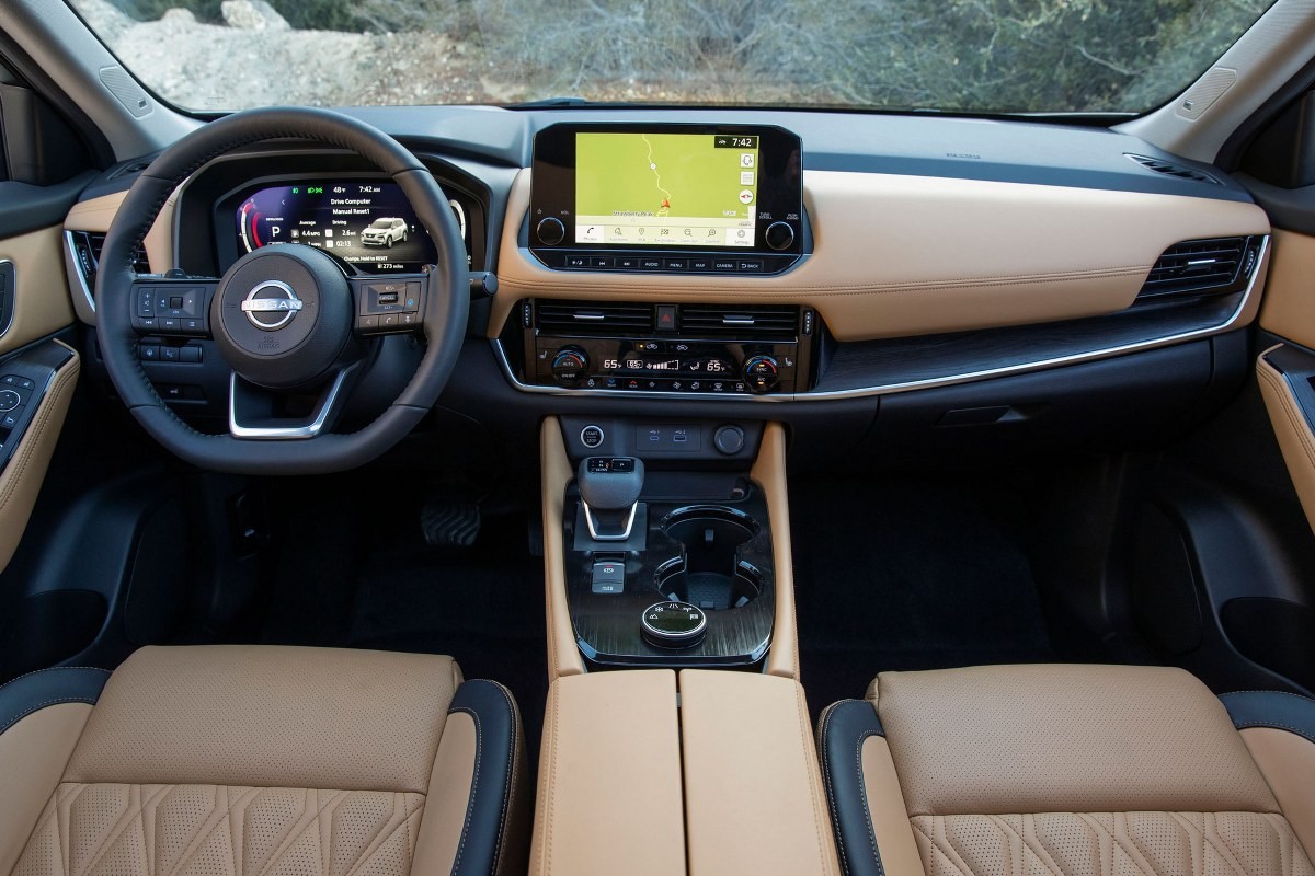 Nissan X Trail 2022 giá từ 605 triệu tại Mỹ