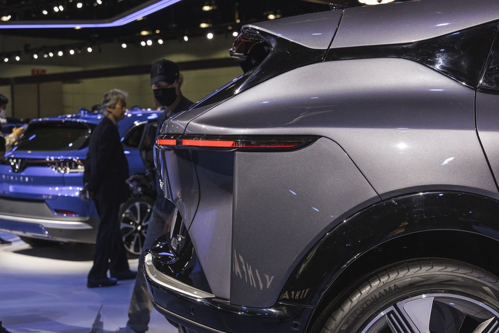 Cận cảnh nội thất VinFast VF7 tại Los Angeles Auto Show 2022 Cận cảnh nội thất VinFast VF7 tại Los Angeles Auto Show 2022