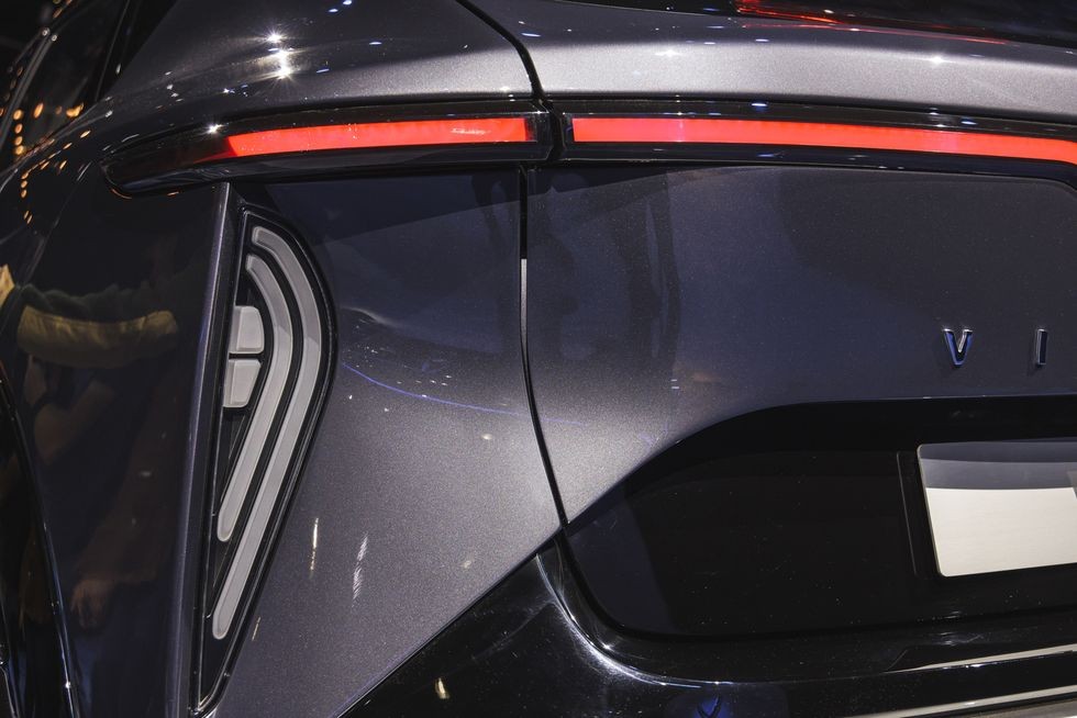 Cận cảnh nội thất VinFast VF7 tại Los Angeles Auto Show 2022 Cận cảnh nội thất VinFast VF7 tại Los Angeles Auto Show 2022