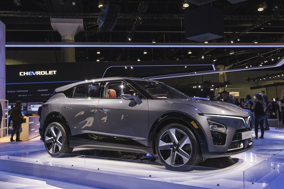 Cận cảnh nội thất VinFast VF7 tại Los Angeles Auto Show 2022 Cận cảnh nội thất VinFast VF7 tại Los Angeles Auto Show 2022