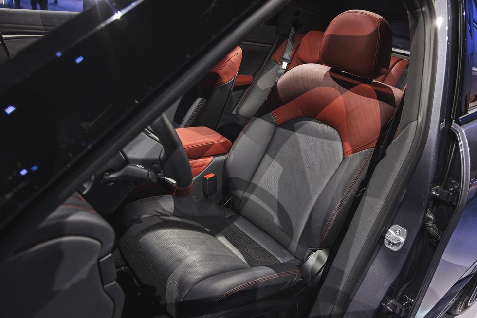 Cận cảnh nội thất VinFast VF7 tại Los Angeles Auto Show 2022 Cận cảnh nội thất VinFast VF7 tại Los Angeles Auto Show 2022