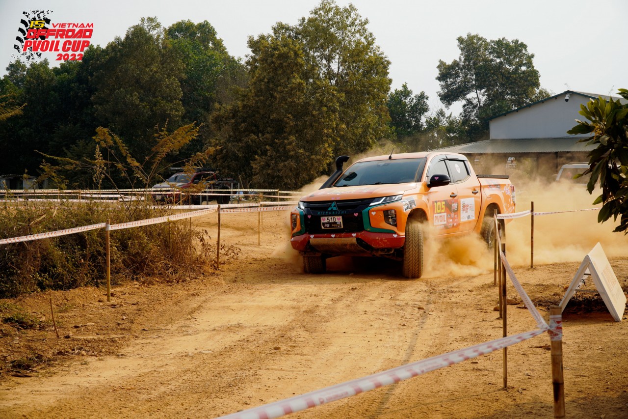 Ban tổ chức, ban điều hành PVOIL VOC 2023 livestream trao đổi về điều lệ giải Ban tổ chức, ban điều hành PVOIL VOC 2023 livestream trao đổi về điều lệ giải