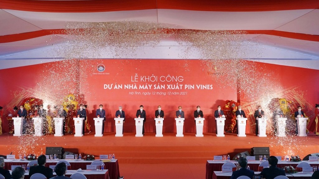 Khởi công nhà máy sản xuất pin cho xe điện VinFast tại Hà Tĩnh