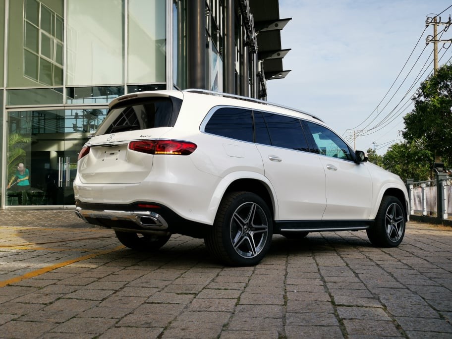 Cận cảnh Mercedes-Benz GLS450 trang bị gói tùy chọn hơn 1 tỷ đồng Cận cảnh Mercedes Benz GLS450 trang bị gói tùy chọn hơn 1 tỷ đồng