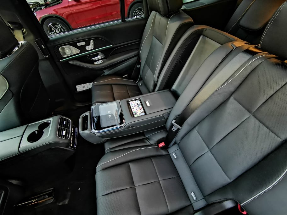 Cận cảnh Mercedes-Benz GLS450 trang bị gói tùy chọn hơn 1 tỷ đồng Cận cảnh Mercedes Benz GLS450 trang bị gói tùy chọn hơn 1 tỷ đồng