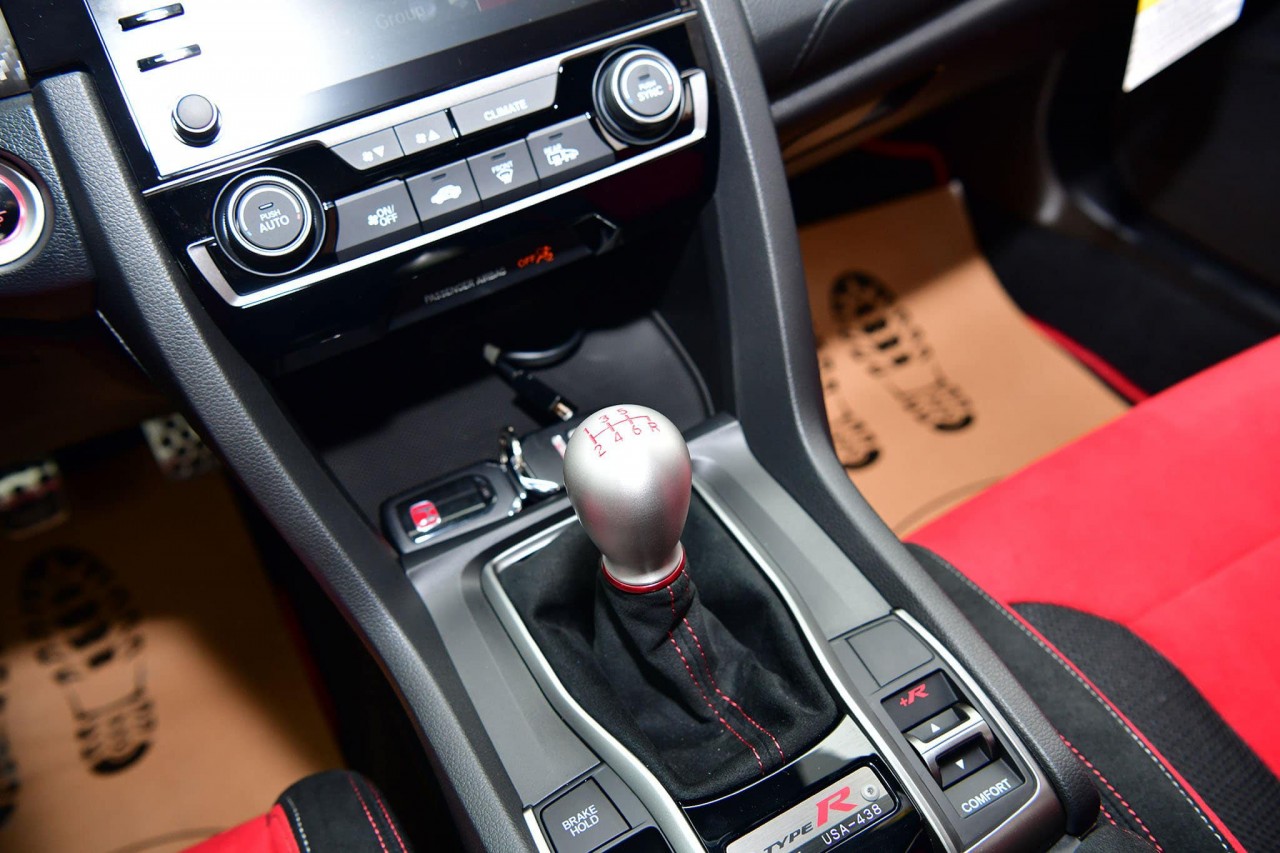 Hình chi tiết Honda Civic Type R duy nhất Việt Nam Hình chi tiết Honda Civic Type R duy nhất Việt Nam