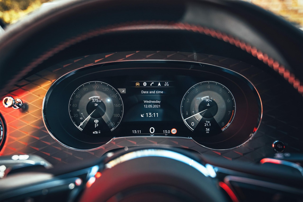 Bentley Việt Nam nhận đặt hàng Bentayga S 2022 chính hãng giá từ 17 tỷ đồng Bentley Việt Nam nhận đặt hàng Bentayga S 2022 chính hãng giá từ 17 tỷ đồng