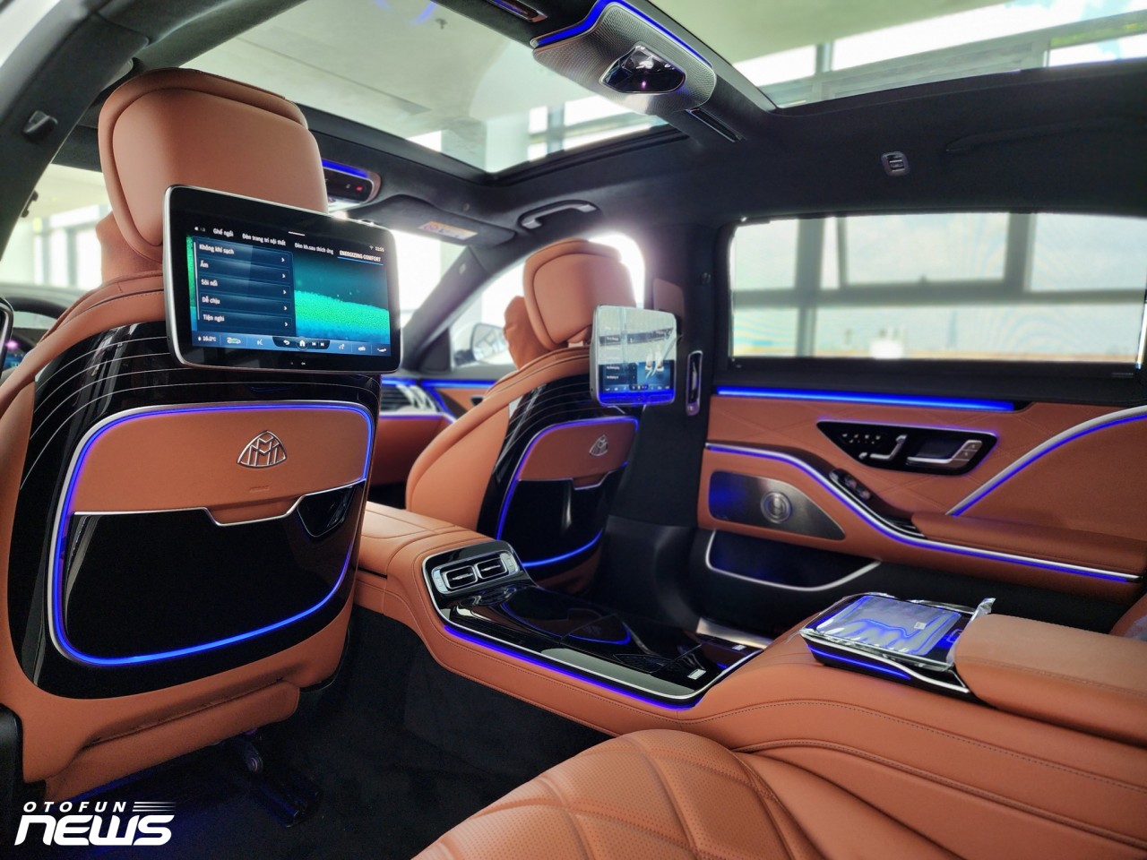 Cận cảnh Mercedes-Maybach S450 đầu tiên Việt Nam giá 8,2 tỷ đồng Cận cảnh Mercedes Maybach S450 đầu tiên Việt Nam giá 8,2 tỷ đồng