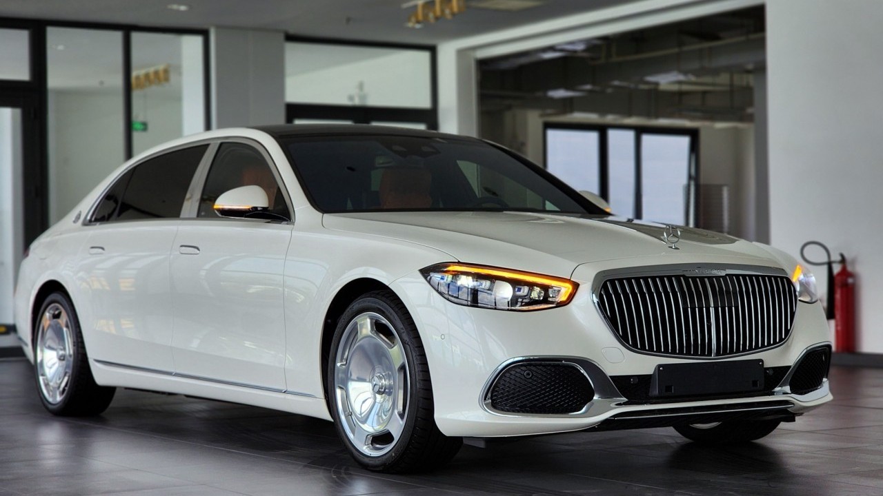 Mercedes-Maybach S450 đầu tiên Việt Nam giá 8,2 tỷ đồng