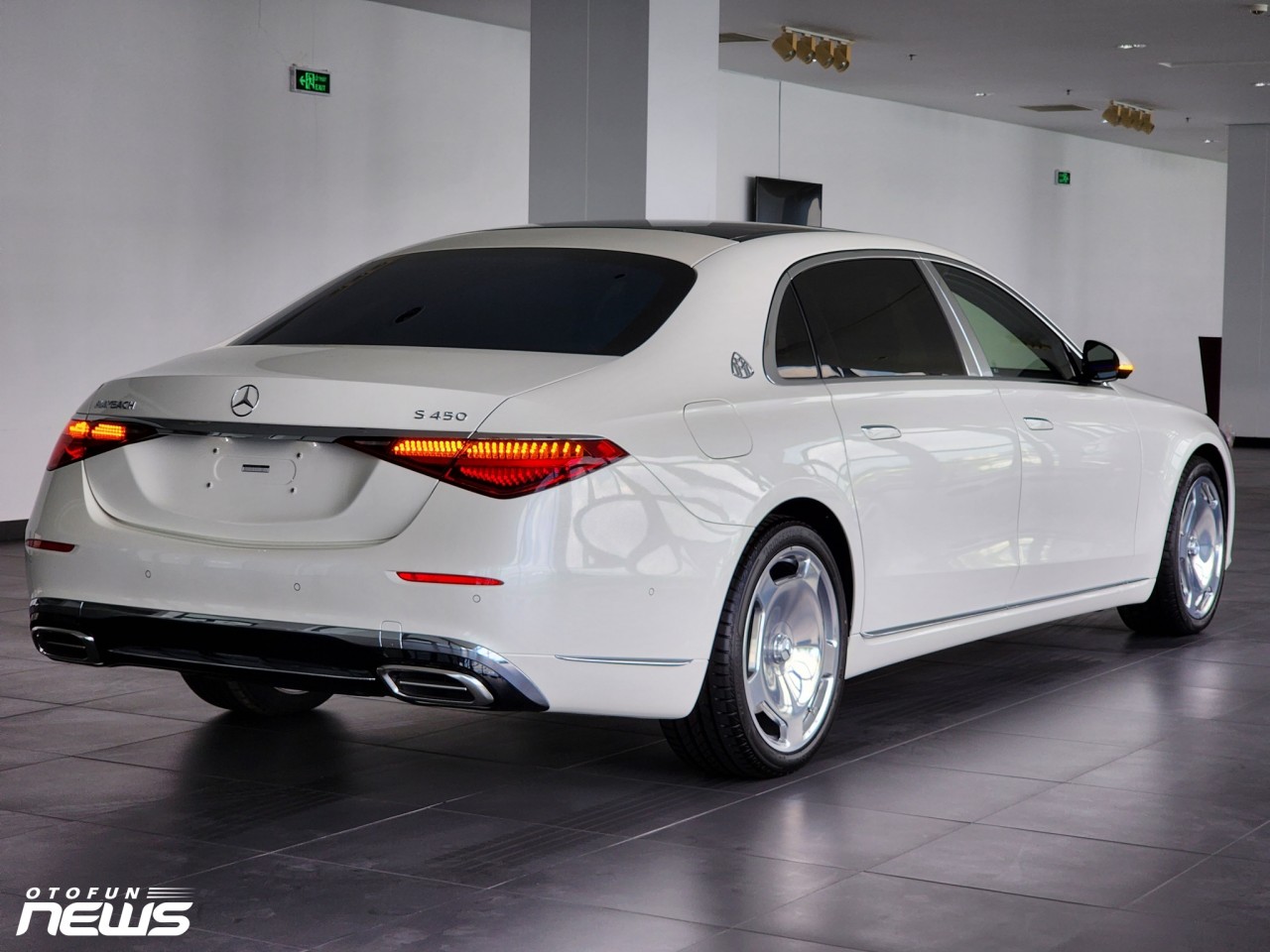 Cận cảnh Mercedes-Maybach S450 đầu tiên Việt Nam giá 8,2 tỷ đồng Cận cảnh Mercedes-Maybach S450 đầu tiên Việt Nam giá 8,2 tỷ đồng