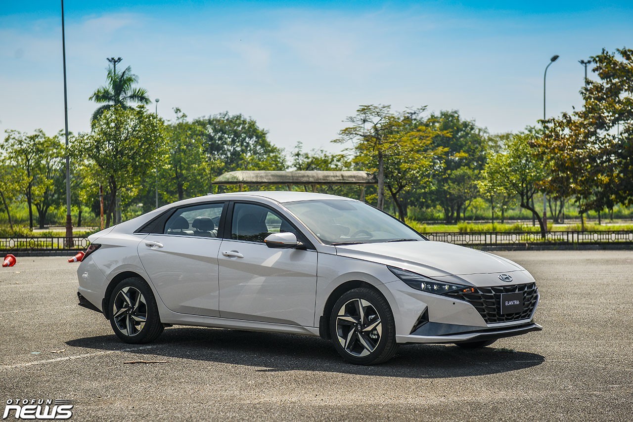 Thống kê doanh số sedan cỡ C tháng 11/2022 Thống kê doanh số sedan cỡ C tháng 11/2022