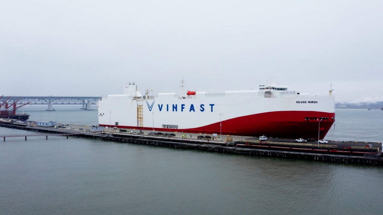 999 ô tô điện VinFast VF8 chính thức đến Mỹ 999 ô tô điện VinFast VF8 chính thức đến Mỹ