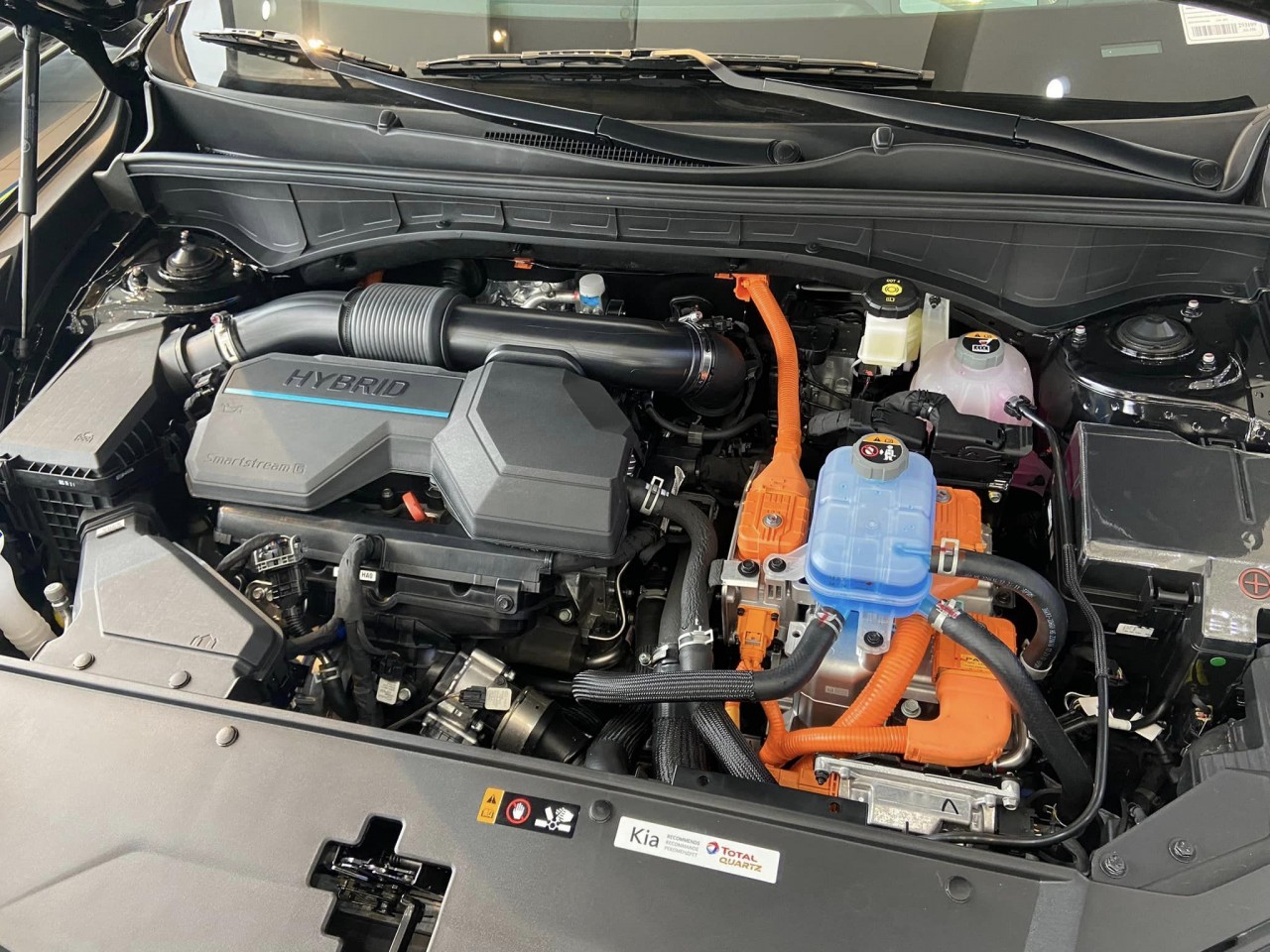 Kia Sorento Hybrid về đại lý Kia Sorento Hybrid về đại lý