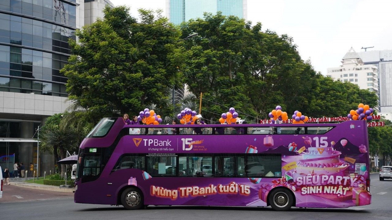 Mừng sinh nhật 15 tuổi, TPBank gửi triệu quà may tri ân khách hàng