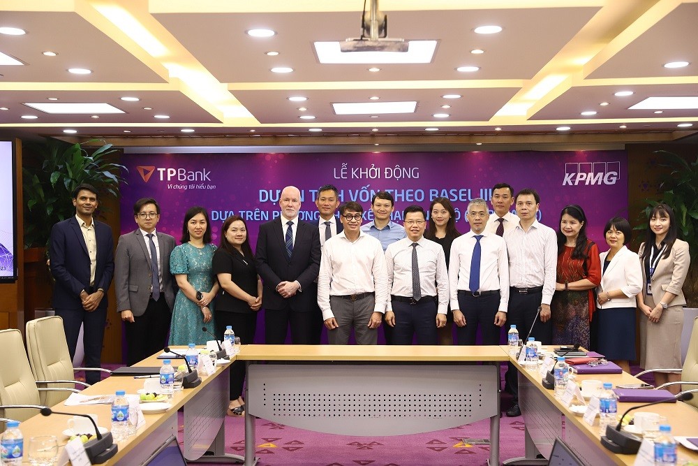 TPBank tiếp tục gia tăng năng lực quản trị rủi ro với phương pháp nâng cao theo Basel III TPBank tiếp tục gia tăng năng lực quản trị rủi ro với phương pháp nâng cao theo Basel III