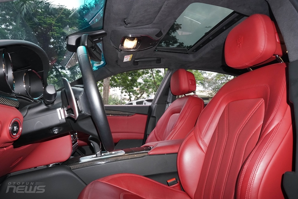 Maserati Quattroporte: Sedan thể thao hạng sang cho người mê tốc độ maserati quattroporte sedan the thao hang sang cho nguoi me toc do 9051