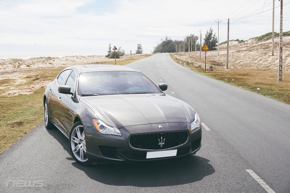 Maserati Quattroporte: Sedan thể thao hạng sang cho người mê tốc độ maserati quattroporte sedan the thao hang sang cho nguoi me toc do 9051