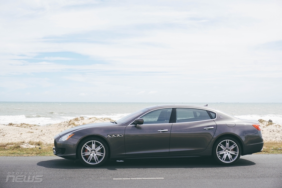Maserati Quattroporte: Sedan thể thao hạng sang cho người mê tốc độ maserati quattroporte sedan the thao hang sang cho nguoi me toc do 9051