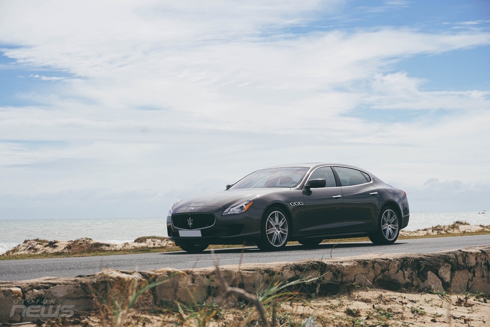 Maserati Quattroporte: Sedan thể thao hạng sang cho người mê tốc độ maserati quattroporte sedan the thao hang sang cho nguoi me toc do 9051