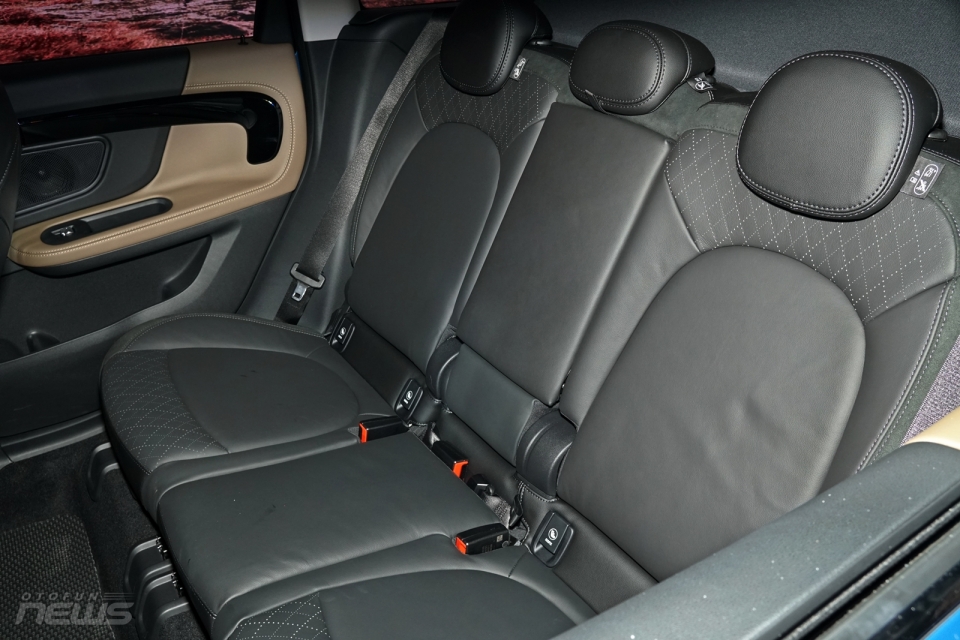 MINI Countryman hoàn toàn mới đẹp hơn, cá tính có giá 1,749 tỷ đồng mini countryman hoan toan moi dep hon ca tinh co gia 1749 ty dong