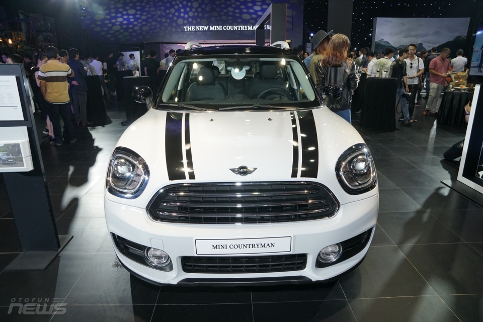 MINI Countryman hoàn toàn mới đẹp hơn, cá tính có giá 1,749 tỷ đồng mini countryman hoan toan moi dep hon ca tinh co gia 1749 ty dong