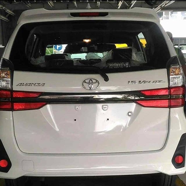 Toyota Avanza phiên bản mới hầm hố hơn lộ diện tại Indonesia toyota avanza phien ban moi lo dien tai indonesia