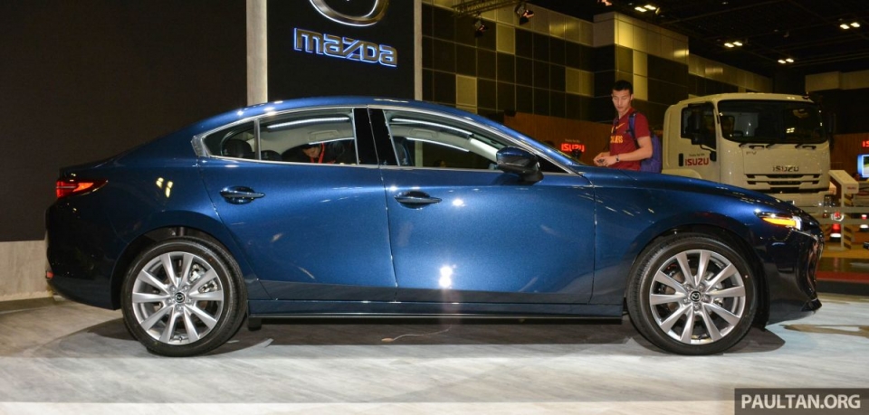 ngam mazda 3 the he moi tai trien lam o to singapore 2019