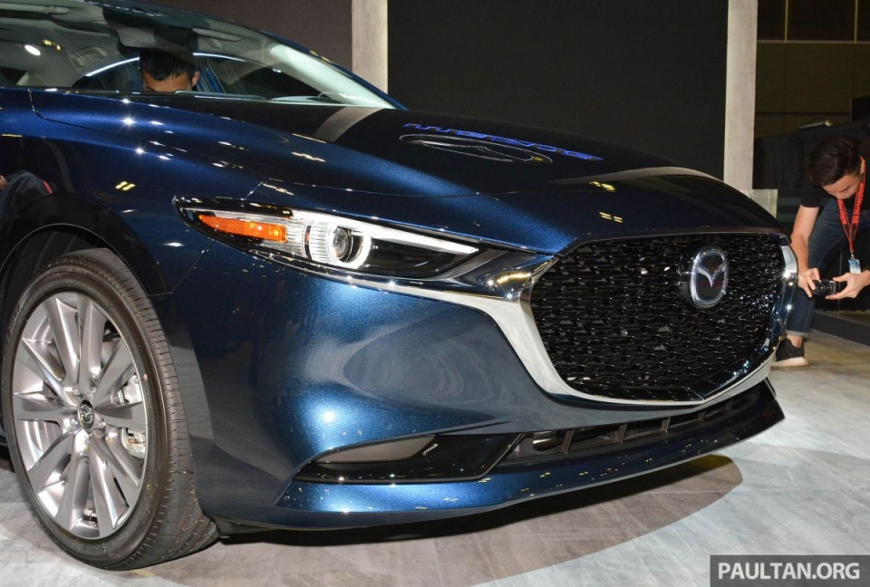ngam mazda 3 the he moi tai trien lam o to singapore 2019