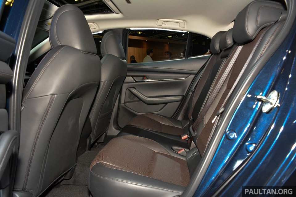 ngam mazda 3 the he moi tai trien lam o to singapore 2019