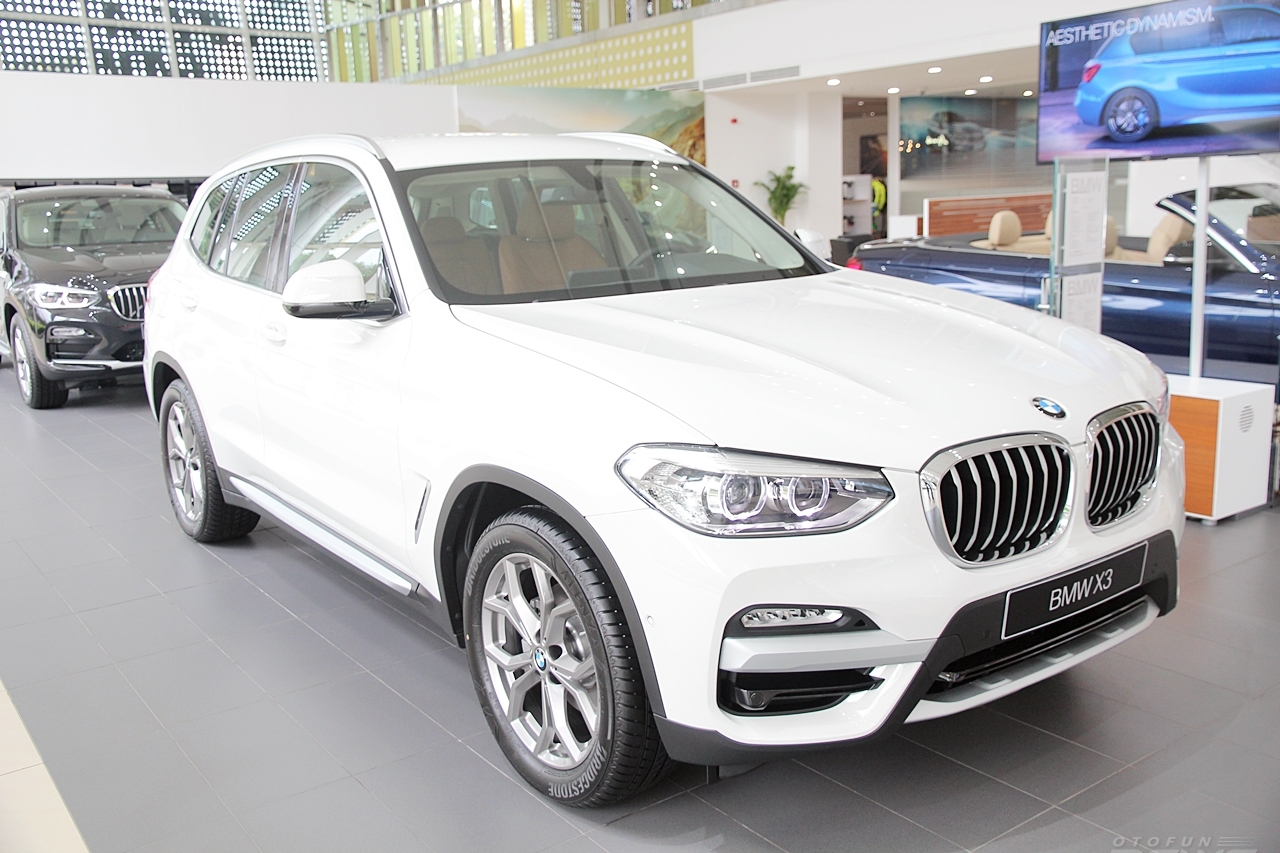 Cận cảnh BMW X3 2020 giá 2,7 tỷ đồng can canh bmw x3 2020 gia 27 ty dong