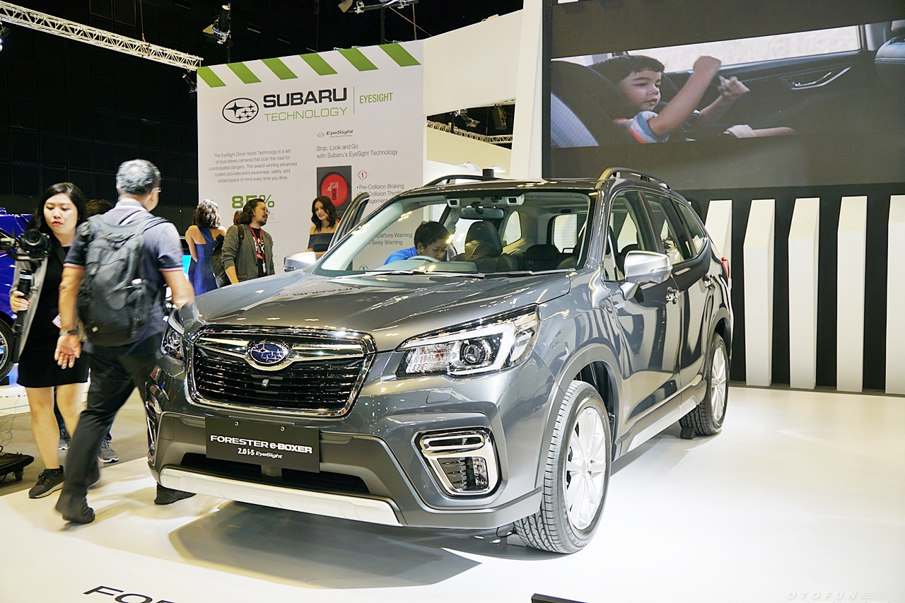 Subaru giới thiệu cặp đôi Forester mới, về Việt Nam trong năm nay subaru gioi thieu cap doi forester moi ve viet nam trong nam nay