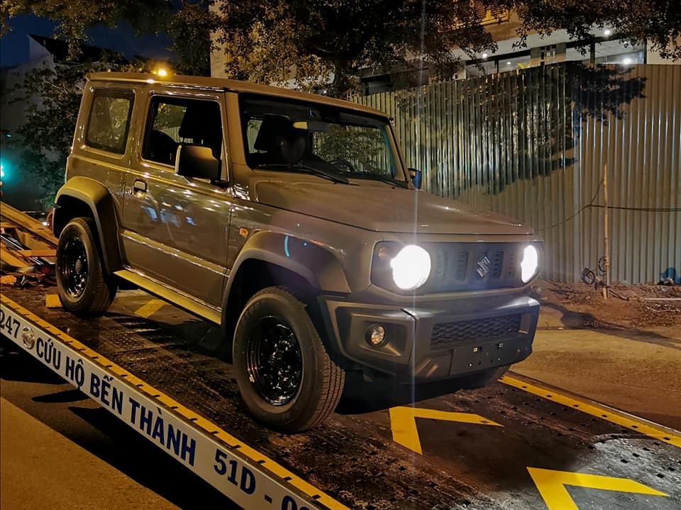 Suzuki Jimny về Việt Nam với số lượng chỉ 150 xe Suzuki Jimny về Việt Nam với số lượng chỉ 150 xe