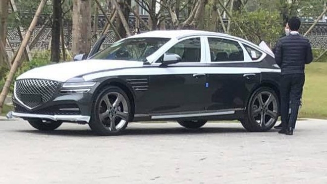 Xe sang Genesis G80 2021 âm thầm xuất hiện tại Hà Nội