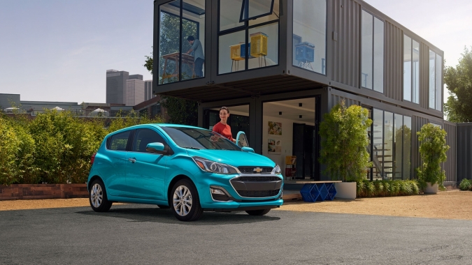 Chevrolet Spark 2021 sử dụng động cơ giống VinFast Fadil