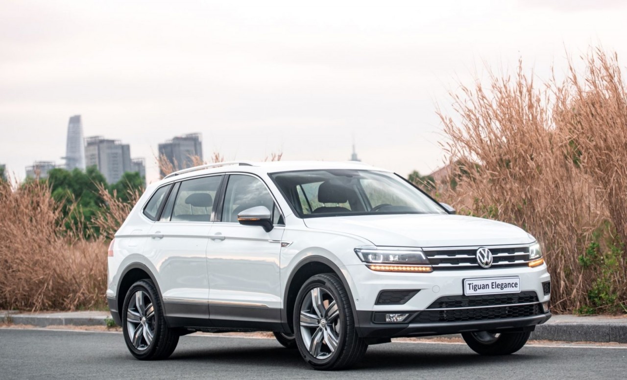 Volkswagen Tiguan Allspace 2021 ra mắt với giá 1,7 tỷ đồng Volkswagen Tiguan Allspace 2021 ra mắt với giá 1,7 tỷ đồng