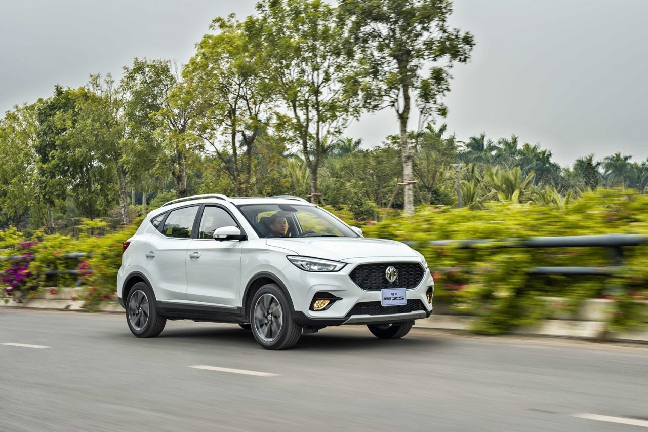 Cận cảnh MG ZS 2021 nhập khẩu Thái Lan với giá 569 triệu đồng Cận cảnh MG ZS 2021 nhập khẩu Thái Lan với giá 569 triệu đồng