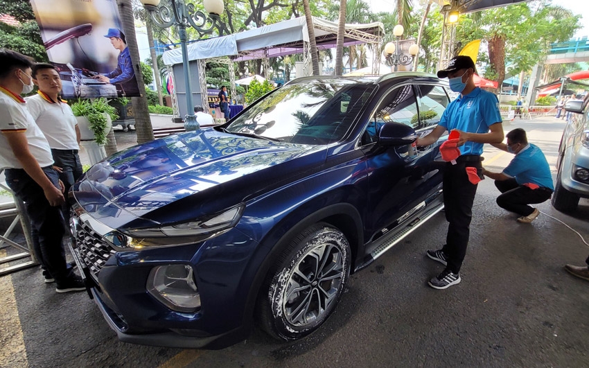 Ngày hội chăm sóc Ô tô "Car Service UniTour" năm thứ 3 Ngày hội chăm sóc Ô tô "Car Service UniTour" năm thứ 3