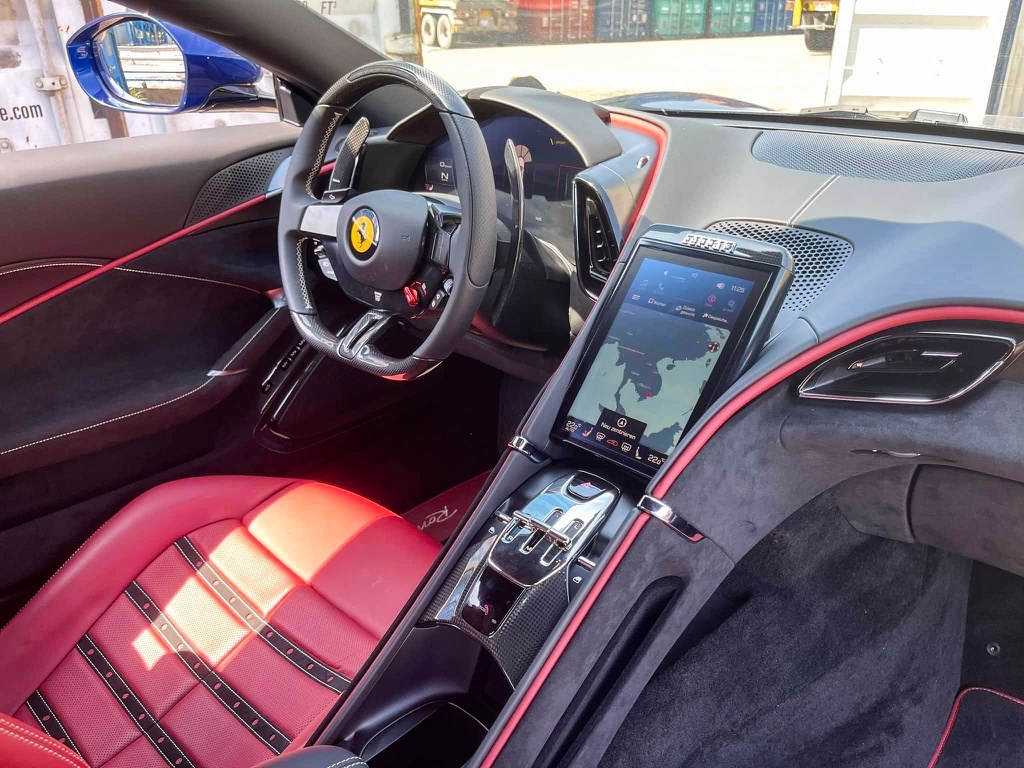 Siêu xe Ferrari Roma đầu tiên về Việt Nam, giá hơn 20 tỷ đồng