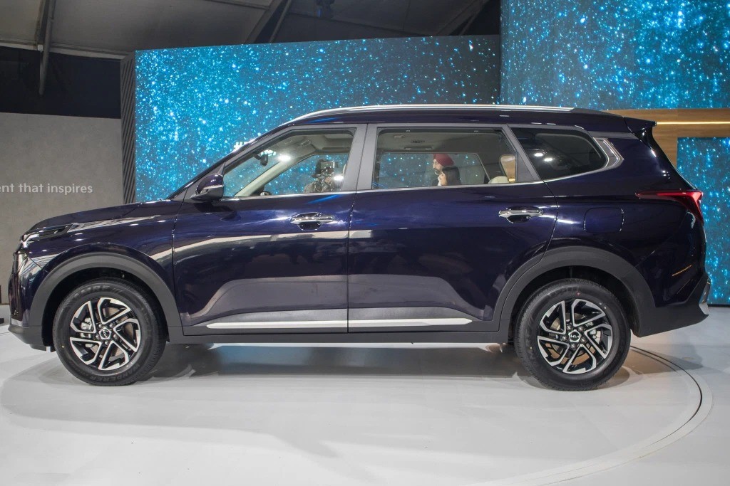 Kia Carens 2022 sớm được ra mắt tại Việt Nam Kia Carens 2022 sớm được ra mắt tại Việt Nam