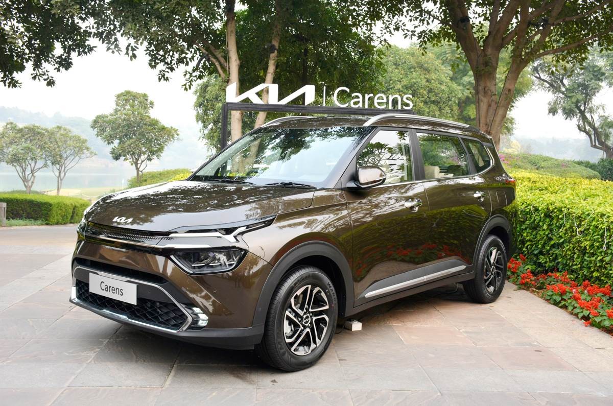 Kia Carens 2023 ra mắt Việt Nam vào ngày 11/11