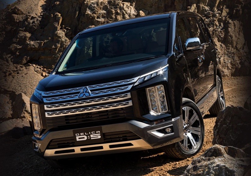 Mitsubishi Delica 2022 chính thức ra mắt