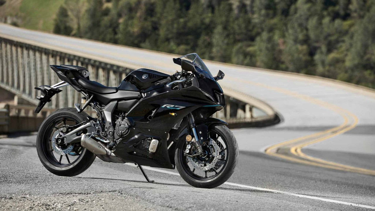 Yamaha ra mắt hàng loạt xe phân khối lớn tại Việt Nam Yamaha ra mắt hàng loạt xe phân khối lớn tại Việt Nam