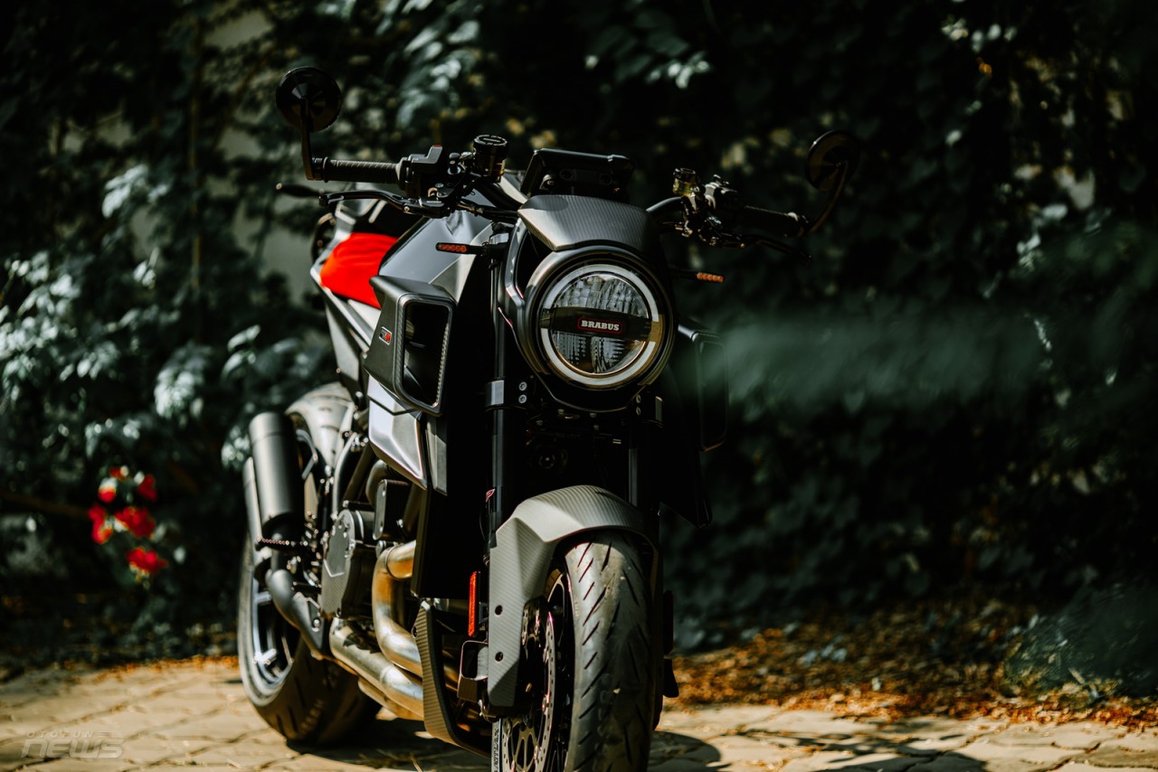 'Hàng độc' KTM Brabus 1300 R có mặt ở Việt Nam
